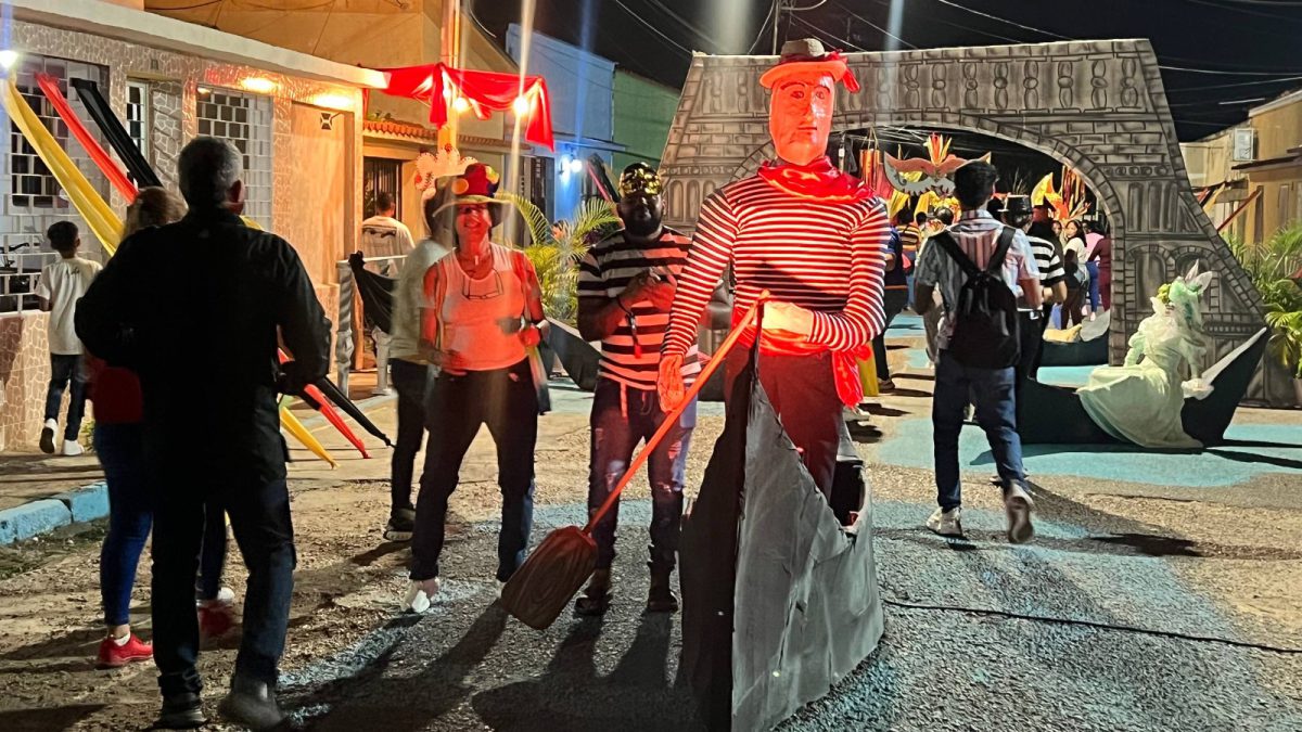 “Fantasía Caribeña” llenó de color y alegría las calles de Maturín 2 fantasia2