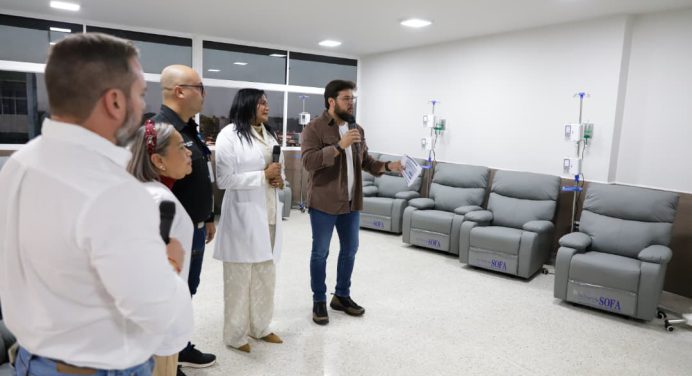 Gobernador Luna entregó como una tacita de plata el 5° piso del Humnt