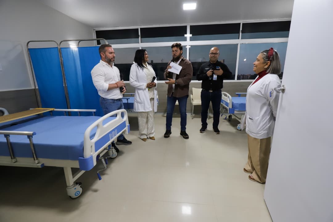 Gobernador Luna entregó como una tacita de plata el 5° piso del Humnt 2 humnt2