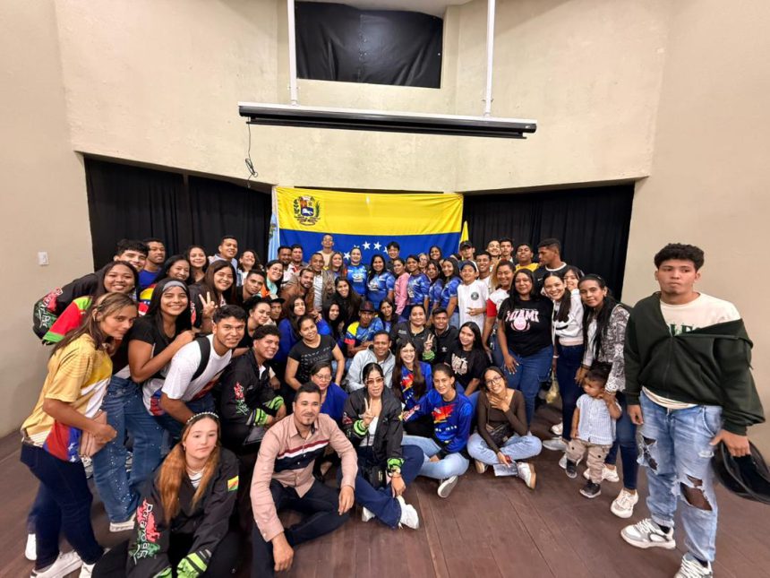 Piar conmemora el día de la juventud con sesión especial del Concejo Municipal 1 Piar