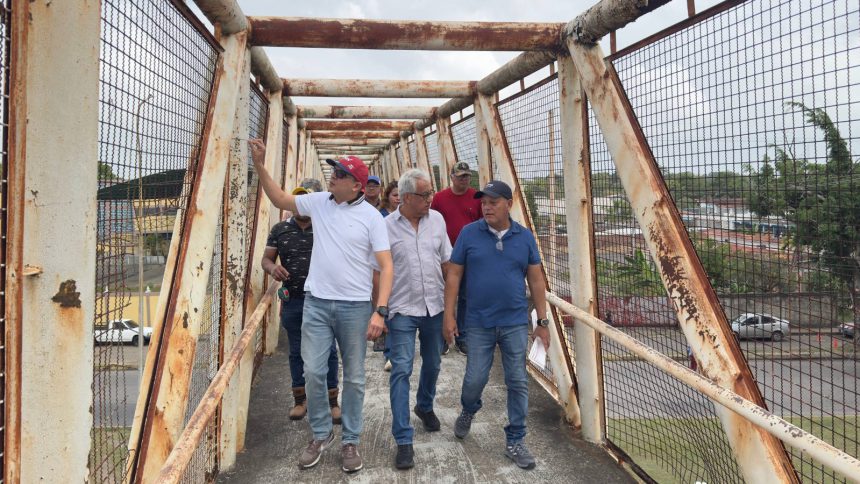 Alcaldía inició trabajos de recuperación de la pasarela de la Libertador 1 libertador