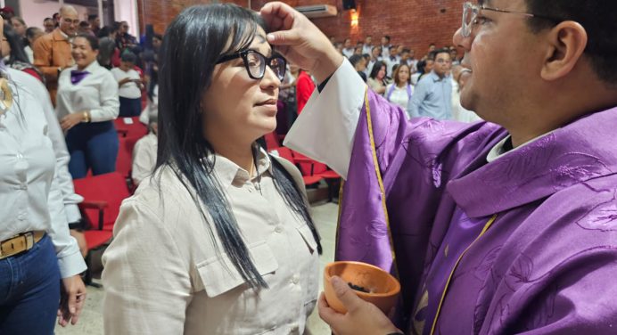 Con imposición de las cenizas Clsem y el Cmbmm iniciaron la Cuaresma