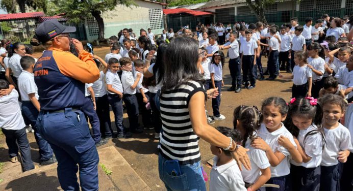 PCAD Maturín realizó simulacro preventivo en la UE. Salvador Garmendia