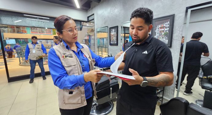 Suptrima certifica emprendedores para otorgar su licencia