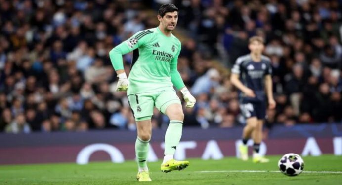 Courtois estará más de un mes de baja por lesión