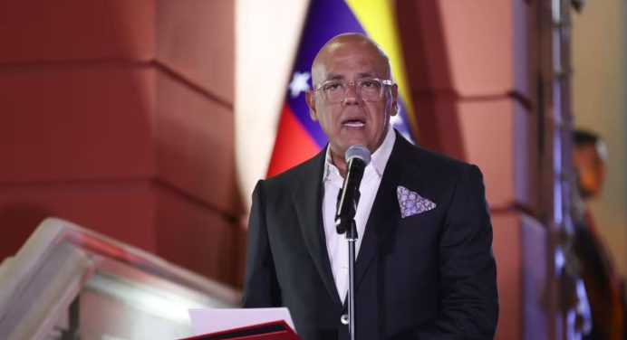 Jorge Rodríguez: Promovemos la paz pese a oportunistas