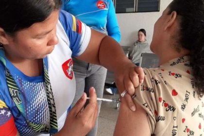 contra la fiebre amarilla