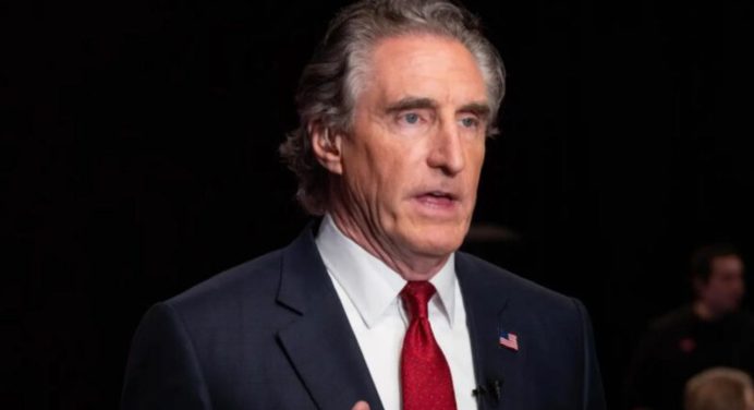 Secretario del Interior de EE.UU, Doug Burgum, visitará Venezuela