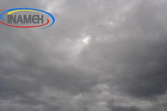 Cielos nublados y eventuales lluvias