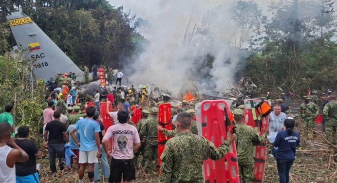 Concluye tarea de rescate del accidente aéreo en Colombia: 69 vidas perdidas
