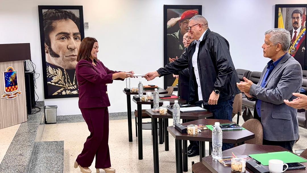 Leudys González presenta proyecto doctoral que posiciona al cacao como eje estratégico 2 Leudys2