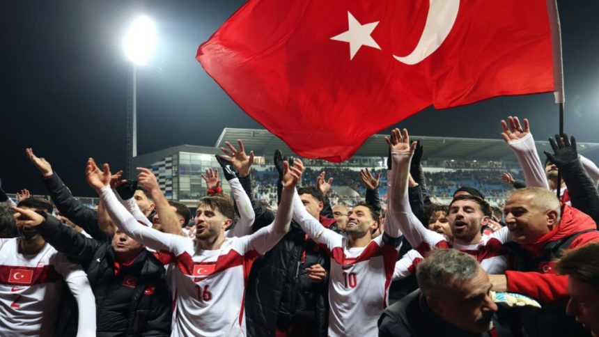 Turquía regresa a una Copa del Mundo después de 24 años 1 Turquía