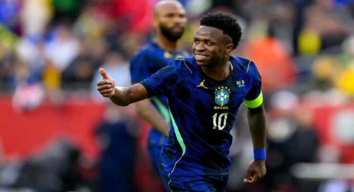 Vinícius no entrenó con Brasil por molestias físicas