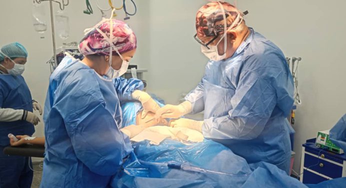 Hospital “Dr. José Gregorio Hernández” de Aguasay realiza primera cesárea gemelar