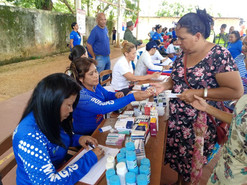Plan Amor en Acción lleva protección social a familias de Barrancas del Orinoco 1 Barrancas