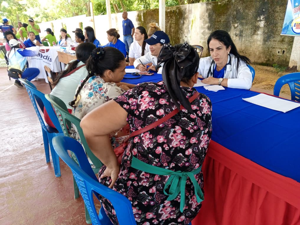 Plan Amor en Acción lleva protección social a familias de Barrancas del Orinoco 3 barrancas2