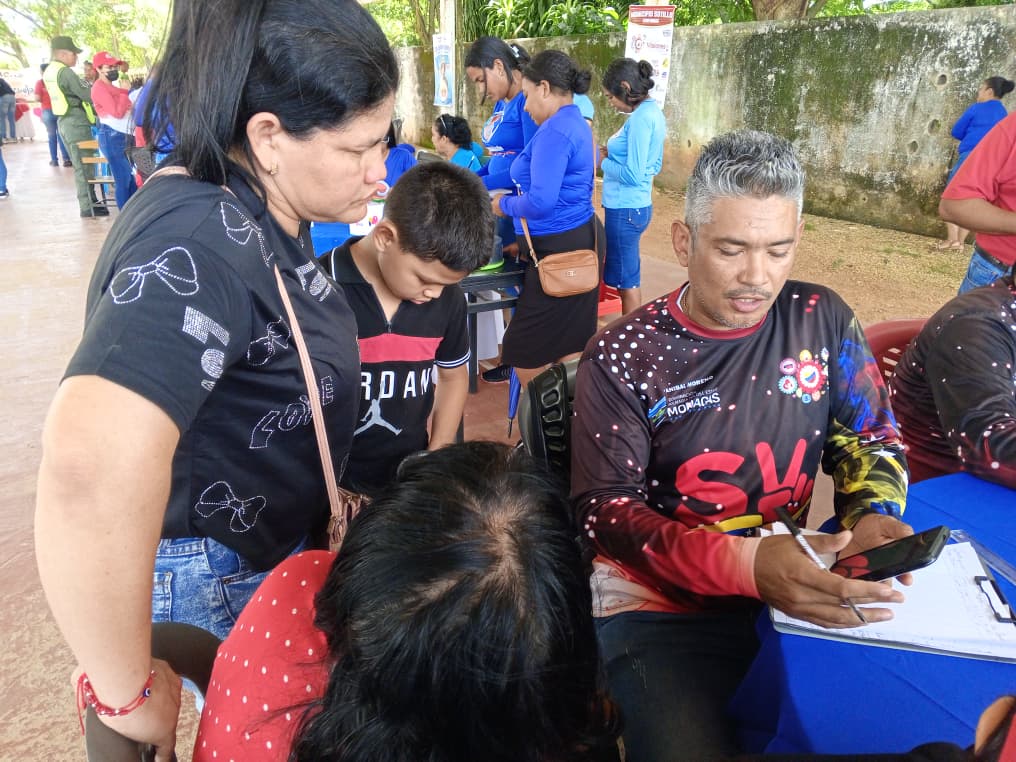 Plan Amor en Acción lleva protección social a familias de Barrancas del Orinoco 2 barrancas3