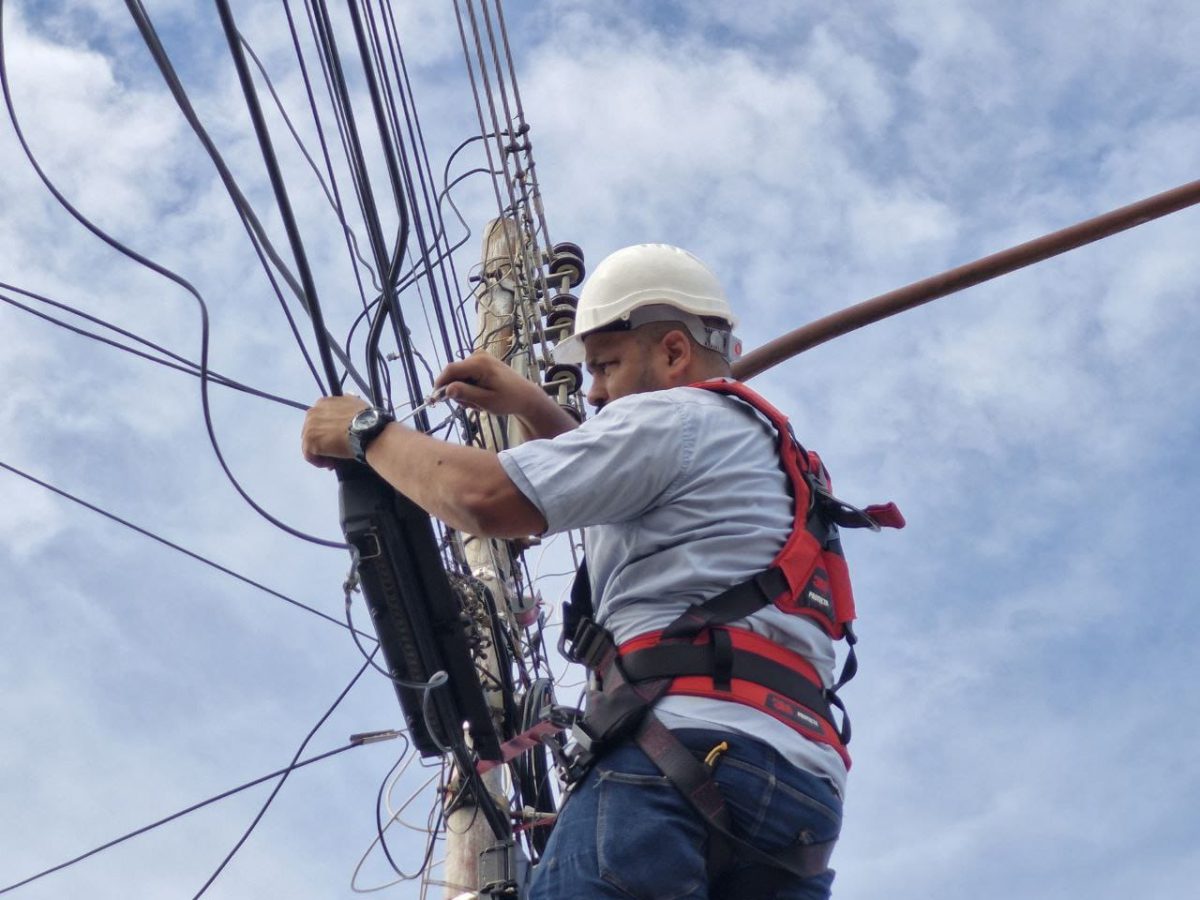 Cantv restableció servicios a más de 2 mil 200 suscriptores en Monagas 2 cantv2