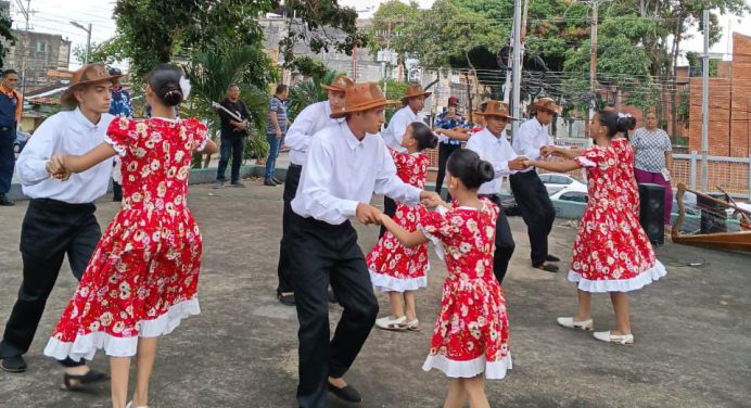 En Maturín niños y jóvenes de la escuela del Icum honran el Día Nacional del Joropo‎