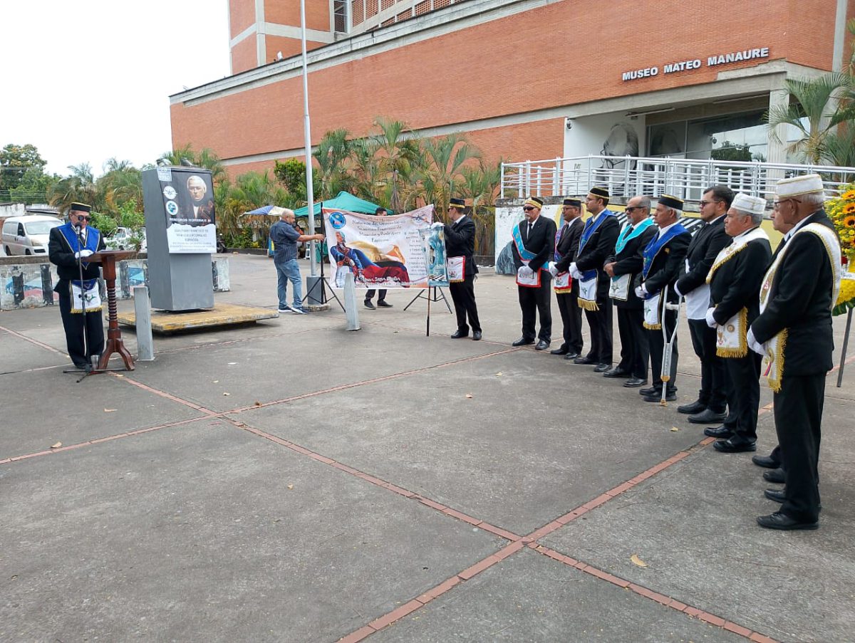 Masones celebraron su día y conmemoraron el natalicio de Francisco de Miranda 3 masones3