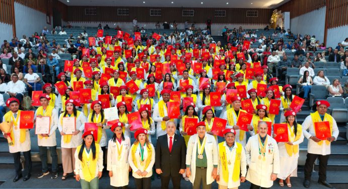 98 nuevos médicos integrales se incorporan a la red de salud pública en Monagas