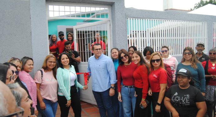 Inauguran el Instituto Municipal de la Mujer y la Familia de Ezequiel Zamora