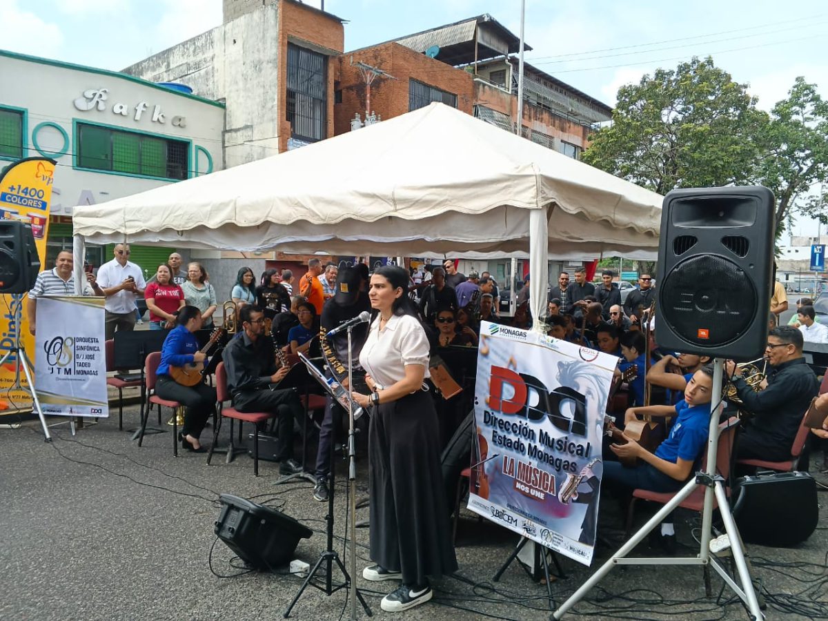 Monaguenses celebran legado musical con mural y presencia de Gualberto Ibarreto 3 musicos3