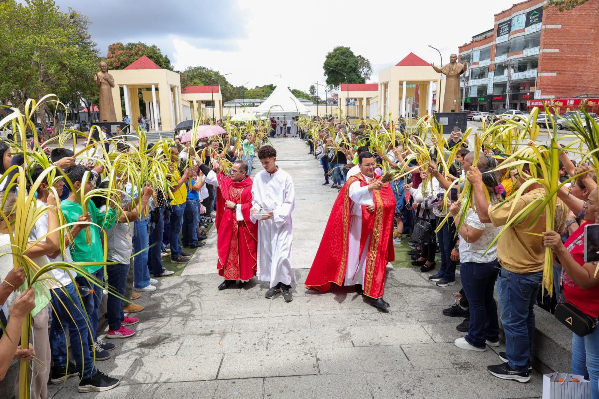 En Monagas feligreses reciben a Jesús en sus corazones este Domingo de Ramos 7 ramos7