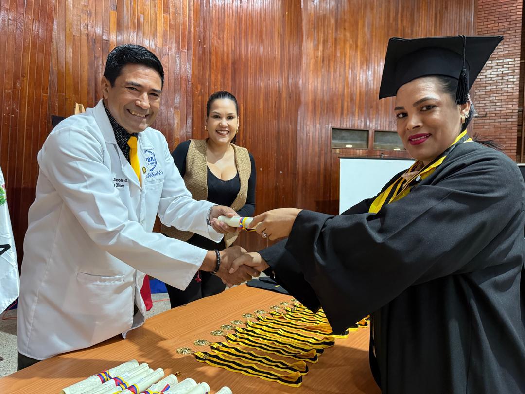 Gobierno regional certifica primera Promoción de Preventores de Salud Mental 2 salud2 3