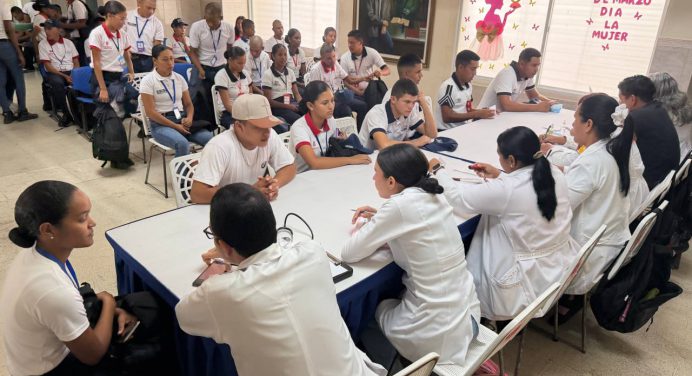 Jornada «Por amor a mi Monagas del alma» favorece a estudiantes de la Unes