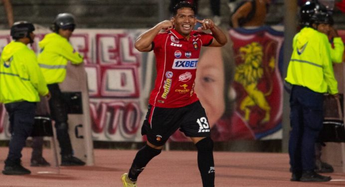 Caracas FC rescató un empate frente al Racing en la Copa Sudamericana