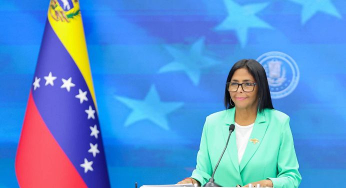 Delcy Rodríguez: El próximo 1° de mayo haremos un aumento salarial responsable