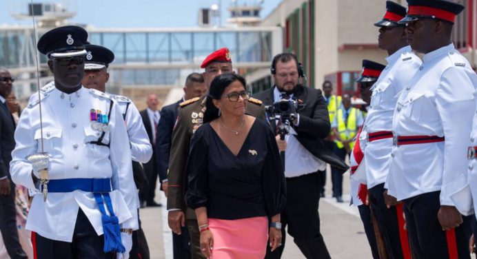 Delcy Rodríguez visita Granada en su primer viaje al exterior como presidenta encargada