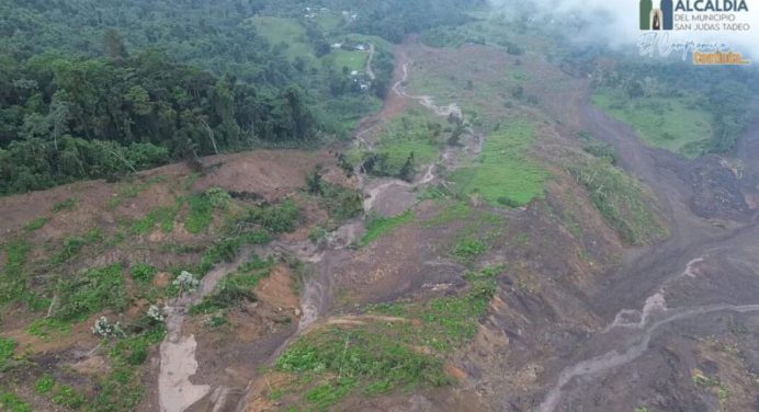 Deslizamientos de tierra en Táchira dejan 38 damnificados