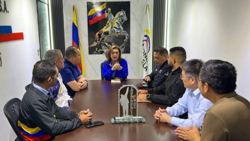 Ministra Jacqueline Faría supervisa planta Yutong para activar todas las unidades 1 Yutong