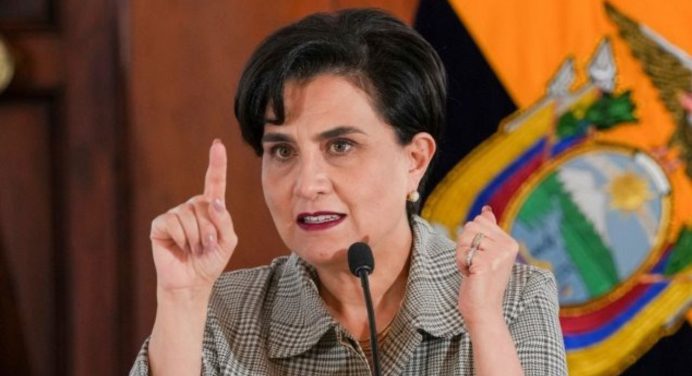 Ecuador llama a consultas a su embajador en Colombia tras lo dicho por Petro sobre Glas