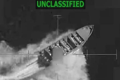 lanchas en el Pacífico