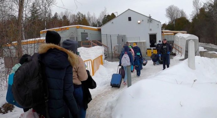 Canadá amenaza con deportación masiva de migrantes irregulares hacia EE.UU.