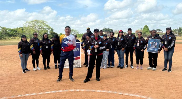 Con encuentro de kickingball el Senades celebra su 12° aniversario en Maturín