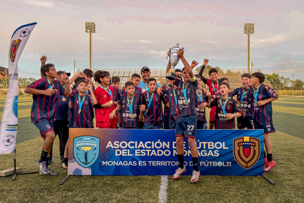 Sub14 MSC Campeones.jpg