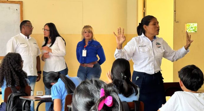 Consejo de Derechos de Maturín promueve charlas contra el acoso cibernético