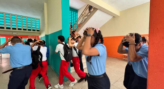 PCAD Maturín llevó el plan local de emergencia al Liceo Francisco Isnardi