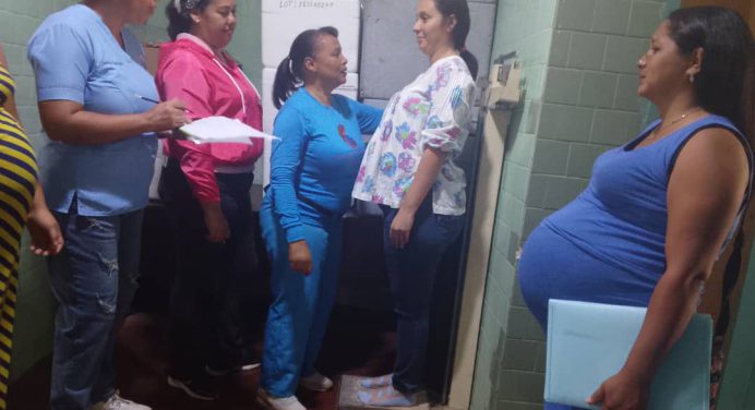 Mariángelys Tillero fortalece atención médica gratuita para proteger a mujeres de Piar