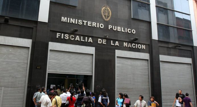 Fiscalía de Perú investiga retraso en llegada del material electoral a centros de votación