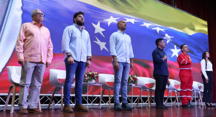 Petroleros alzan su voz contra las sanciones en defensa de la soberanía