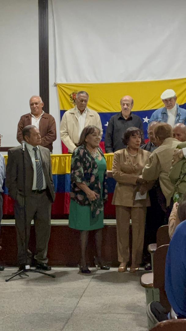 Entregado el VIII Reconocimiento ciudadano en el Colegio de Médicos 8 reconocomiento9