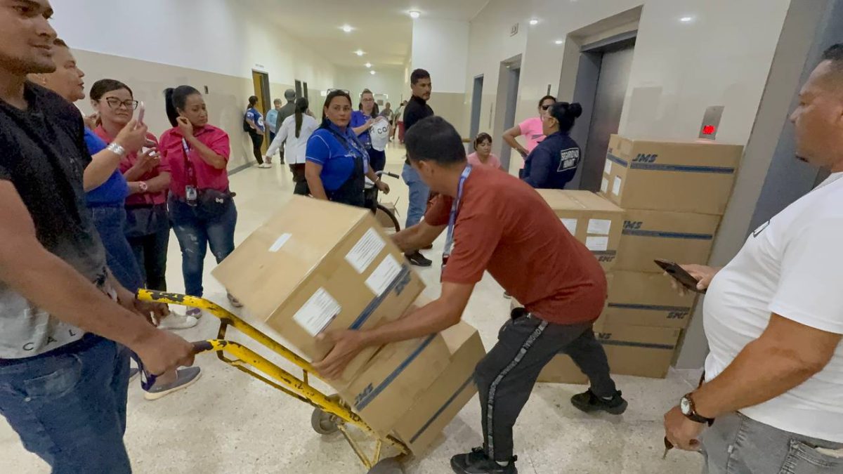 Gobernación dona 600 bolsas de sangre al hospital Núñez Tovar 2 sangre2