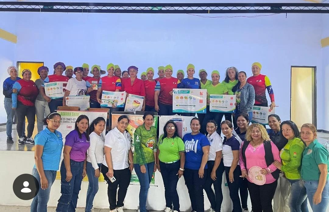 Promueven formación de madres procesadoras en Santa Bárbara de Tapirín 3 santa3