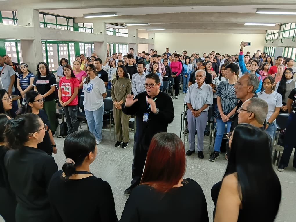 UPEL-IPM abre sus puertas a 172 nuevos estudiantes 2 upel2