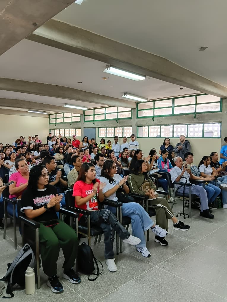UPEL-IPM abre sus puertas a 172 nuevos estudiantes 3 upel3